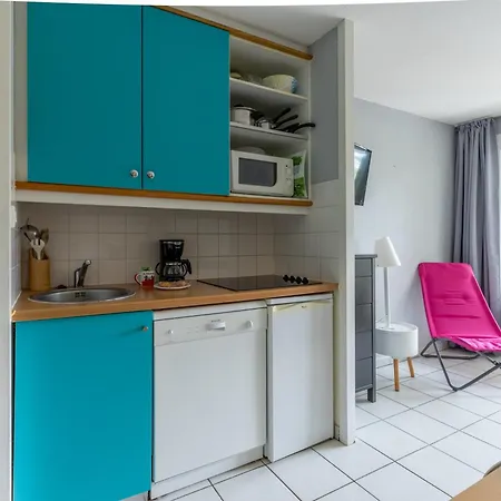 Proche Ocean - Piscine - Terrasse - Parking Apartment